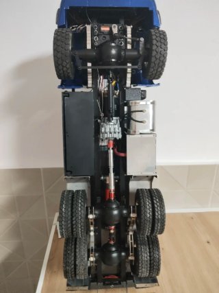 Camión Tamiya 1/14