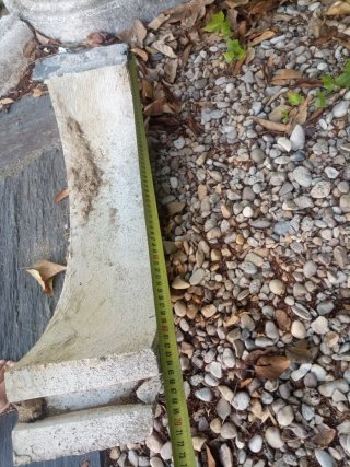 Bordillos blancos para jardineras
