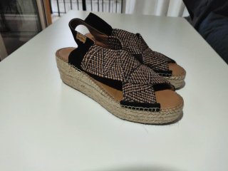Sandalias Toni Pons Beige/Negro Talla 39