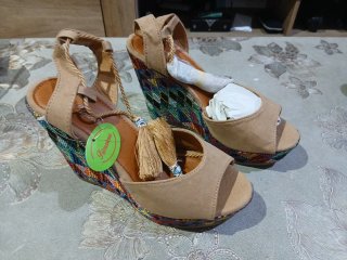 Sandalias cuña Primavera mujer