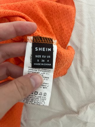 Top naranja Shein