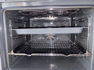 Horno Balay en buen estado 70€.
