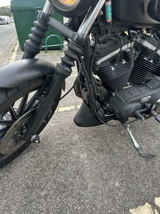 Harley Davidson Iron 883 Negro Mate 2013