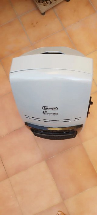 Estufa DeLonghi Variable Blue Flame