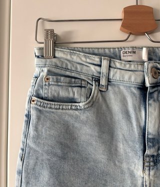 Bermudas vaqueras rotas