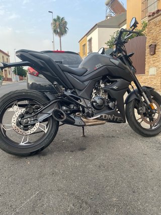 Zontes U125 Negra