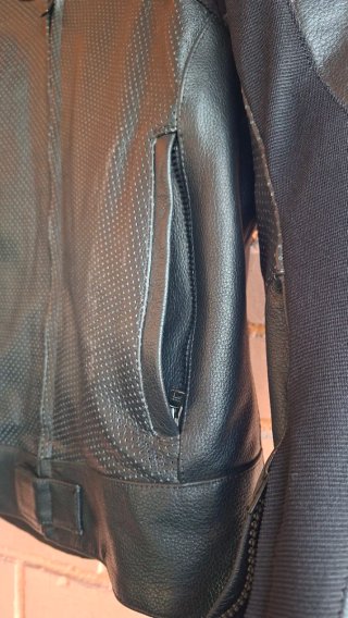 Chaqueta de piel para moto