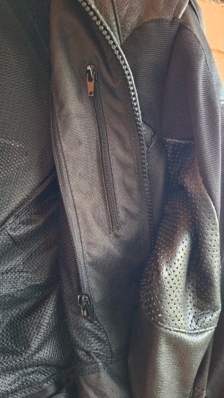Chaqueta de piel para moto