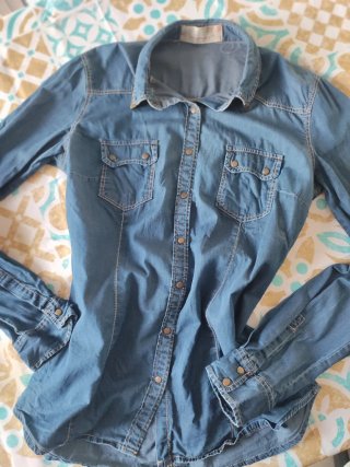 Camisa vaquera Stradivarius Talla L