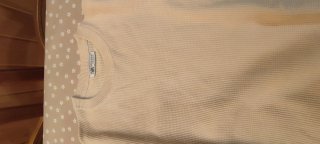 Lote 2 jerseys y 1 pantalón Talla S y 42.