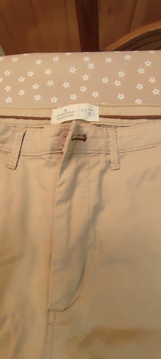 Lote 2 jerseys y 1 pantalón Talla S y 42.