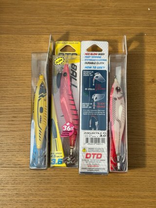 4 señuelos de pesca Projectile Deep