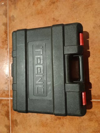 Taladro Atornillador 21V con Maletín para reparar