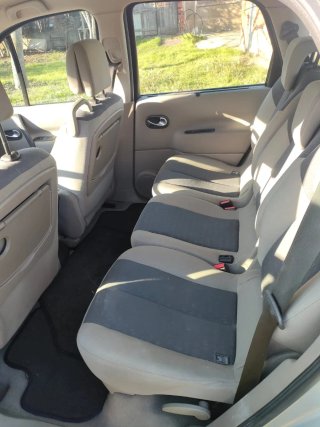 Renault Grand Scenic 2005