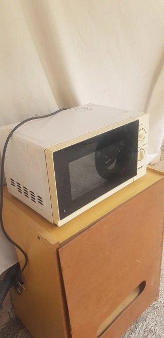 Microondas Ecron blanco