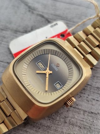 Reloj Zodiac Automático oro