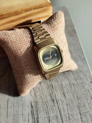 Reloj Zodiac Automático oro
