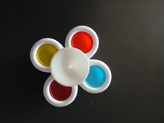 Set di 7 giocattoli per neonati per stimolare lo sviluppo