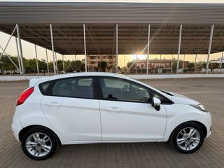 Ford Fiesta 1.5 TDCi 75 cv año 2016