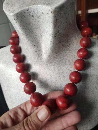 Collar Coral y Plata Ley
