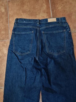 Pantalón vaquero ancho