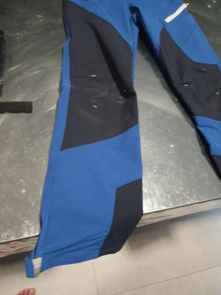 Pantalón trekking niño T.12 Quechua