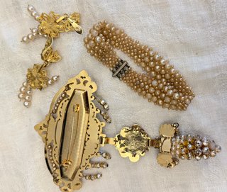 Aderezo Fallera Adulto Perlas y Oro