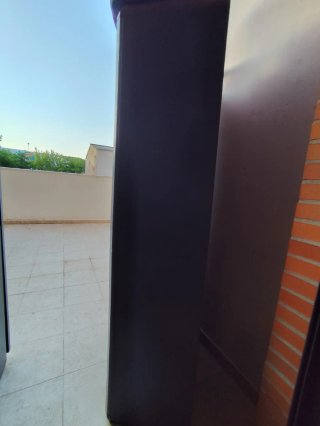 Armario de resina para exterior/interior. Nuevo