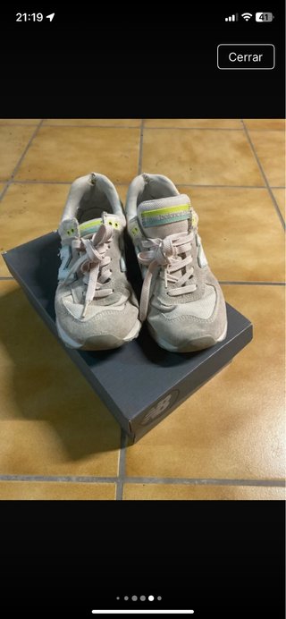 New Balance Beige e Turchese