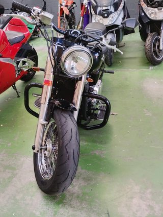 Kawasaki Vulcan 900 Custom Negra