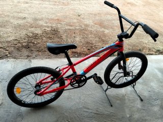 Bicicleta BMX Race MONTY