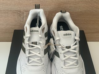 Zapatillas Adidas Strutter Talla 44