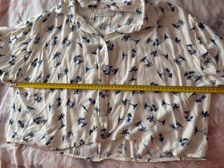 Camisa crop top de manga corta de mujer