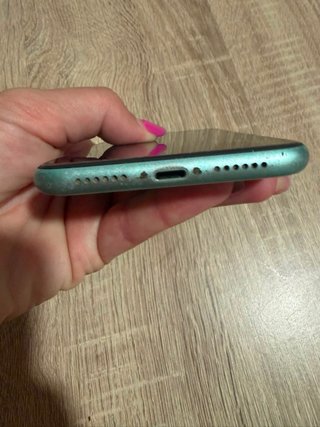 iPhone 11 Verde