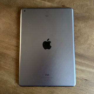 iPad 7ª Generación 10,2” 32 GB Wi-Fi (A2197)