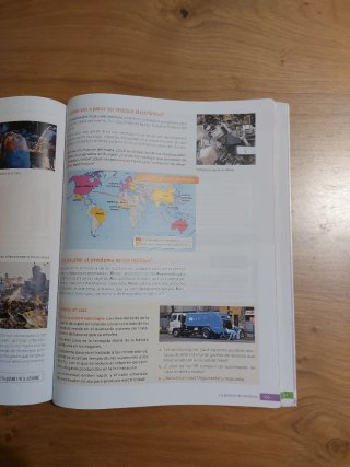 Geografía e Historia, 3 secundaria. Revuela
