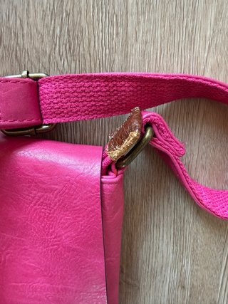 Bolso de hombro piel sintética fucsia Nueva