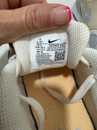 Zapatillas Nike Air Talla 36.5 Beige/Plata