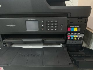 Stampante multifunzione Brother MFC-J5330DW