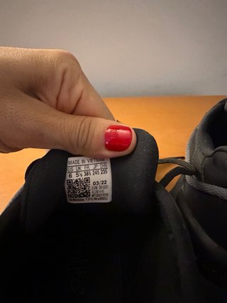 Zapatillas Oznova negras talla 38 2/3