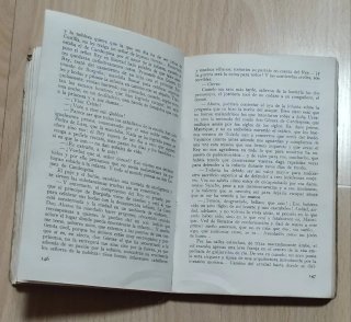 Libro cabeza de estopa, edición 1. 1941, con firma