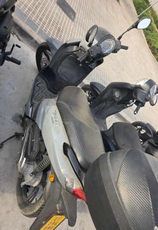 Peugeot Tweet 49cc Gris