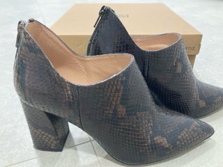 Botines Gloria Ortiz Piel Marrón Talla 36