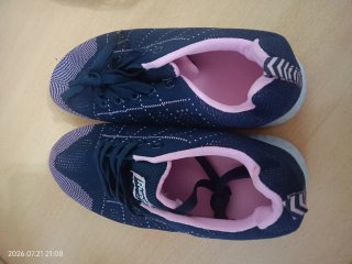 Zapatillas deportivas negras y rosas Talla 40