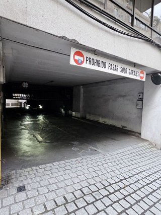 Garaje en alquiler en Praza España - Casablanca en Vigo