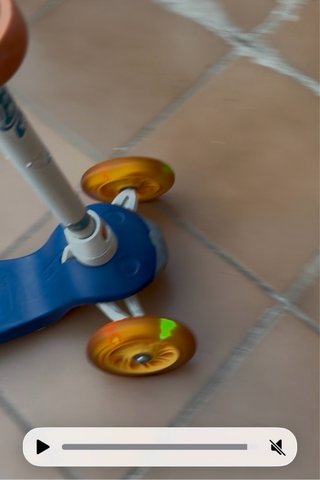 Patín 3 Ruedas Decathlon con Luces