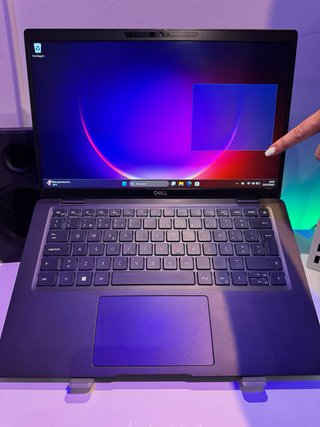 Portátil i7 Potente Tactil