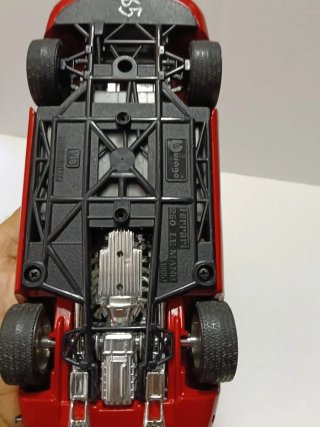 Ferrari 250 LM 1/18