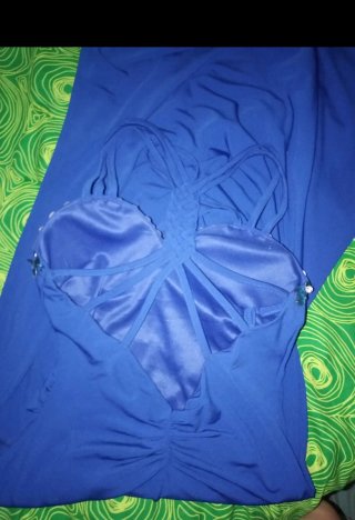 Vestido azul con pedrería
