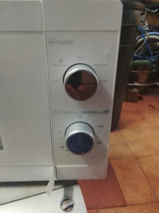 Microondas blanco